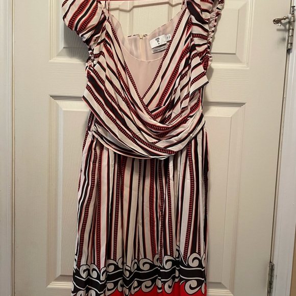 Anna Sui Plus size swing dress. - Picture 2 of 4